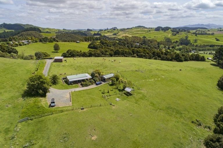 Photo of property in 137 Mcdonnell Road, Mangapai, Whangarei, 0178