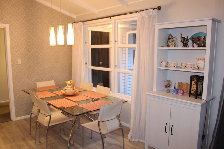 Photo of property in 13 Parkdale Place, Glenview, Hamilton, 3206