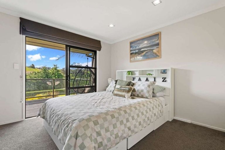 Photo of property in 14 Regis Lane, Flat Bush, Auckland, 2019