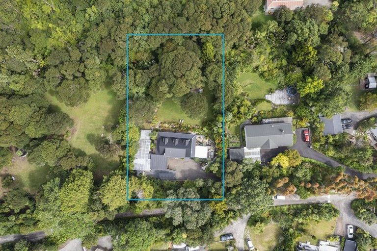 Photo of property in 109 Takahe Road, Titirangi, Auckland, 0604