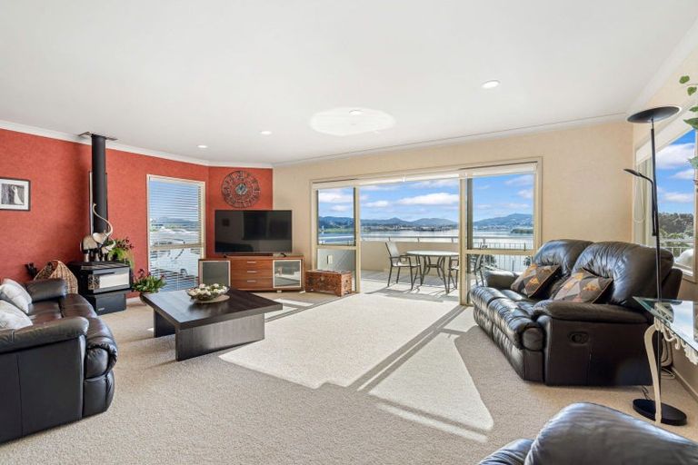 Photo of property in 288 Beach Road, Onerahi, Whangarei, 0110