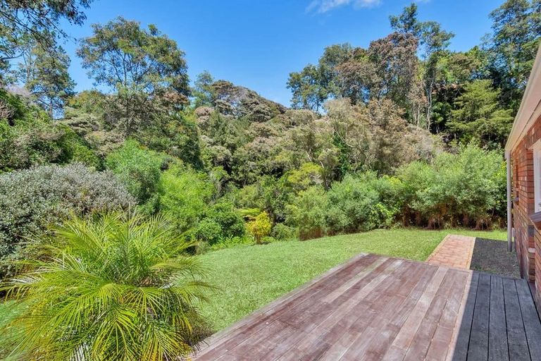 Photo of property in 74 Holyoake Place, Chatswood, Auckland, 0626