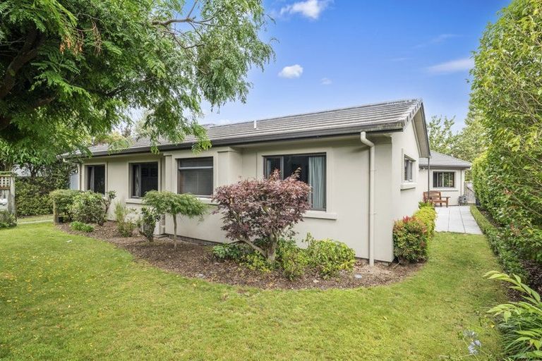 Photo of property in 27 Ventoux Way, Nukuhau, Taupo, 3330
