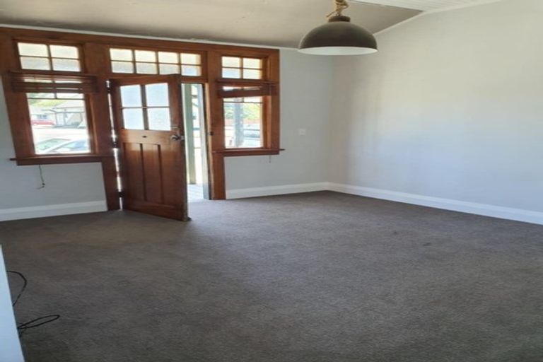 Photo of property in 43 Rifle Range Road, Dinsdale, Hamilton, 3204