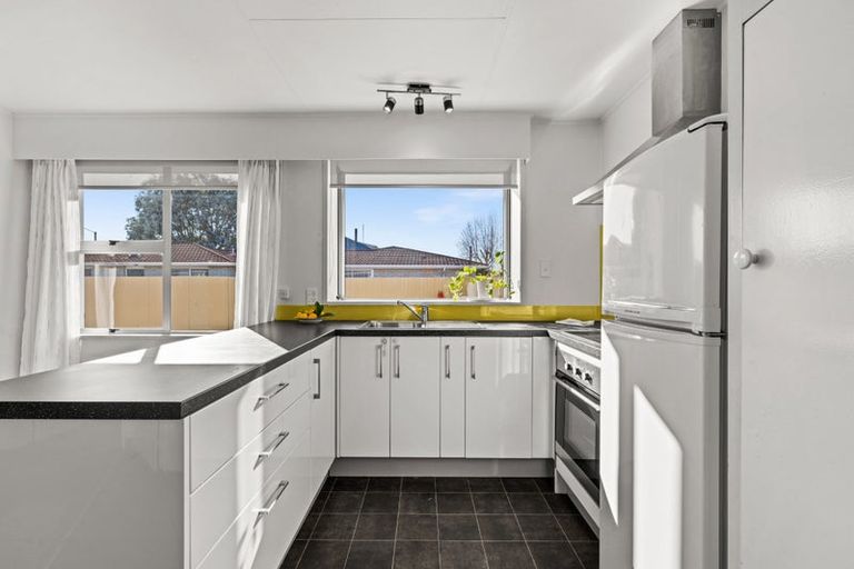 Photo of property in 2/112 Stortford Street, Saint Leonards, Hastings, 4120