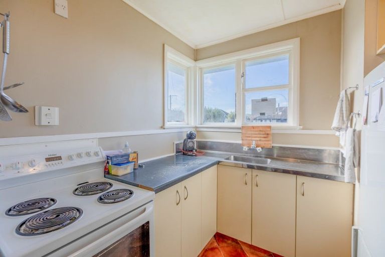 Photo of property in 5 Bennett Street, Waipawa, 4210