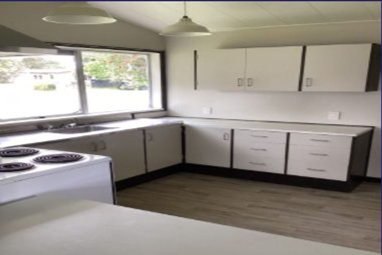 Photo of property in 2 Catherine Crescent, Whitianga, 3510