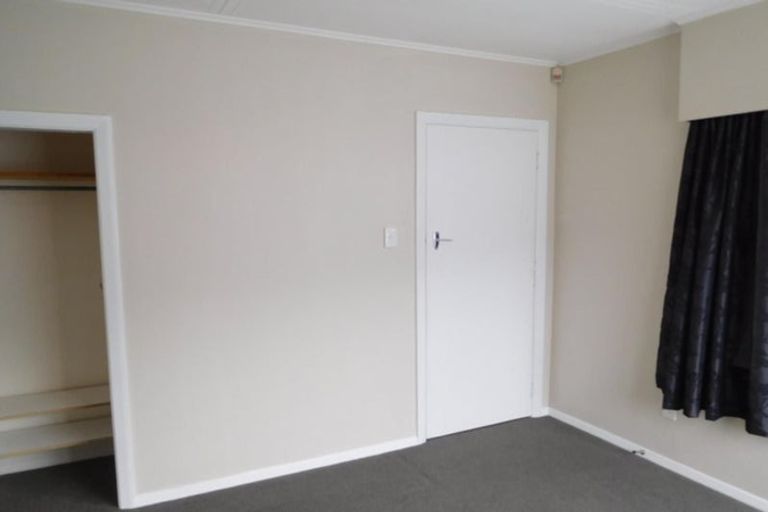 Photo of property in 25 Ruthven Road, Wainuiomata, Lower Hutt, 5014