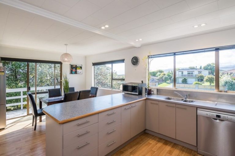 Photo of property in 7 Anaru Street, Raumati Beach, Paraparaumu, 5032