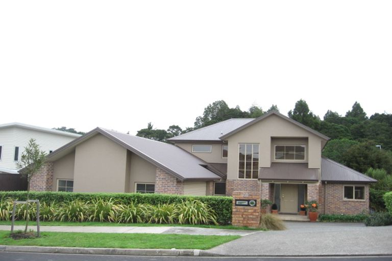 Photo of property in 38 Ysabel Crescent, The Gardens, Auckland, 2105