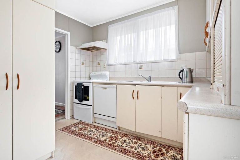 Photo of property in 24 Wayne Drive, Mangere, Auckland, 2022