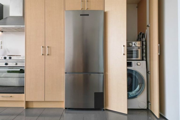 Photo of property in Twin Towers, 811/17 Putney Way, Manukau, Auckland, 2104