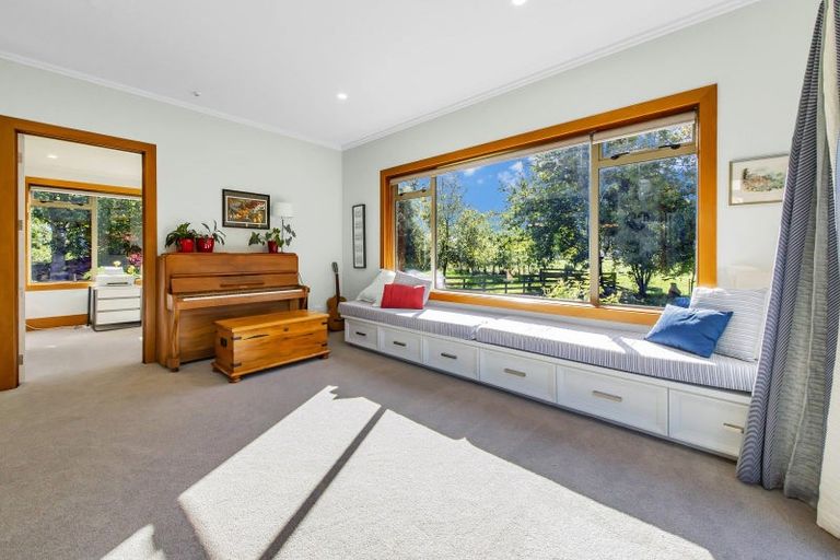 Photo of property in 14 Bealey Road, Leeston, 7683