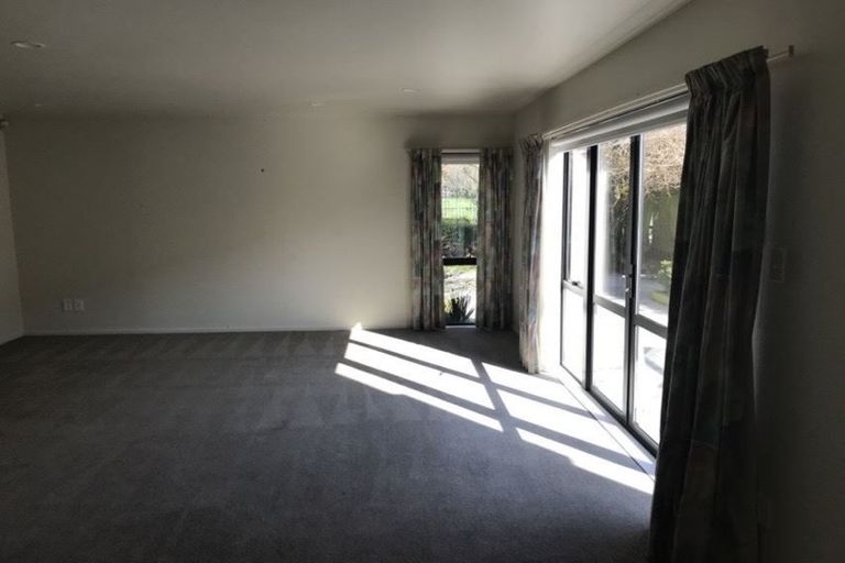 Photo of property in 14 Lordship Place, Templeton, Christchurch, 8042