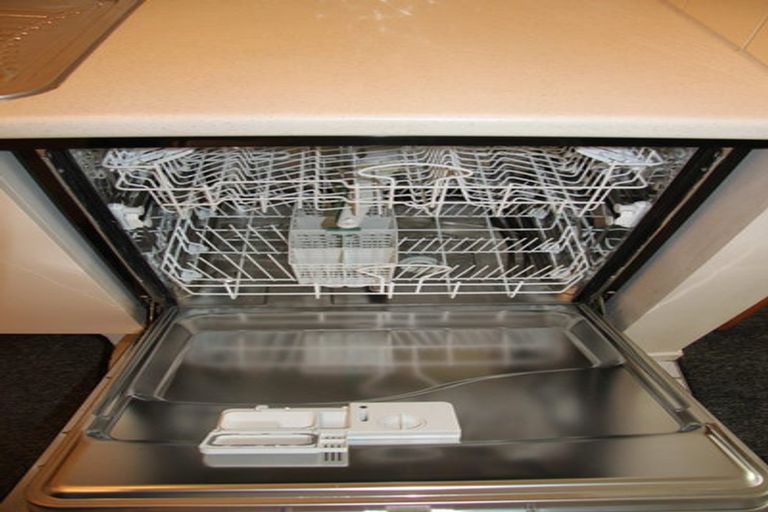 Photo of property in 21 Cardiff Road, Pakuranga, Auckland, 2010