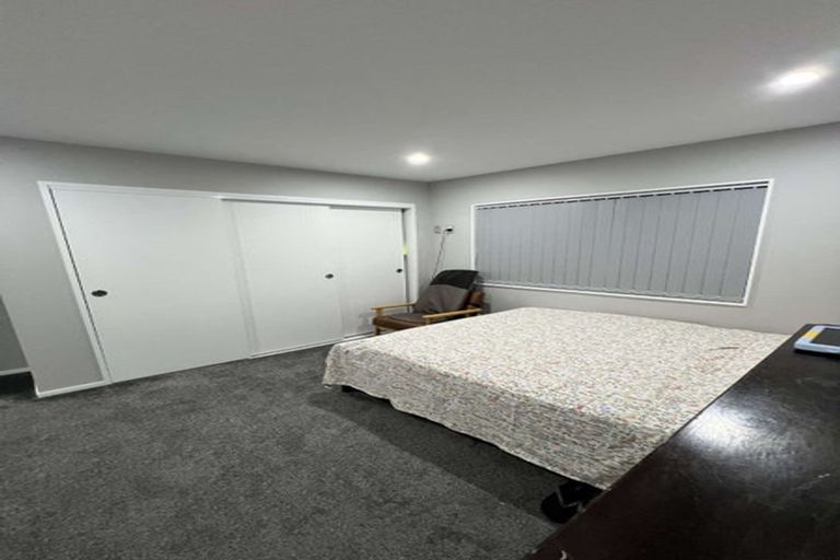 Photo of property in 73 Marendellas Drive, Bucklands Beach, Auckland, 2014