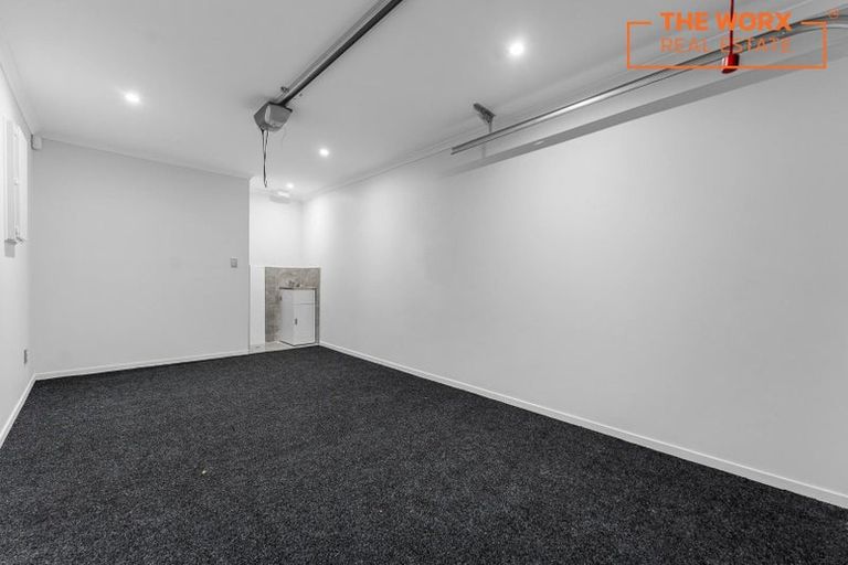 Photo of property in 26c Russell Road, Manurewa, Auckland, 2102