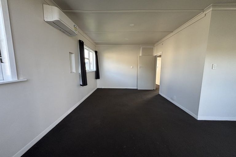 Photo of property in 22 Clyde Street, Levin, 5510