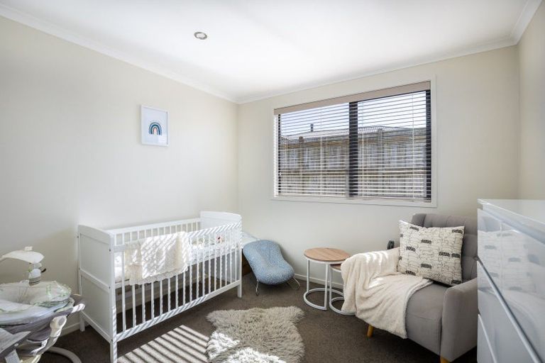 Photo of property in 20 Bosworth Street, Egmont Village, 4372