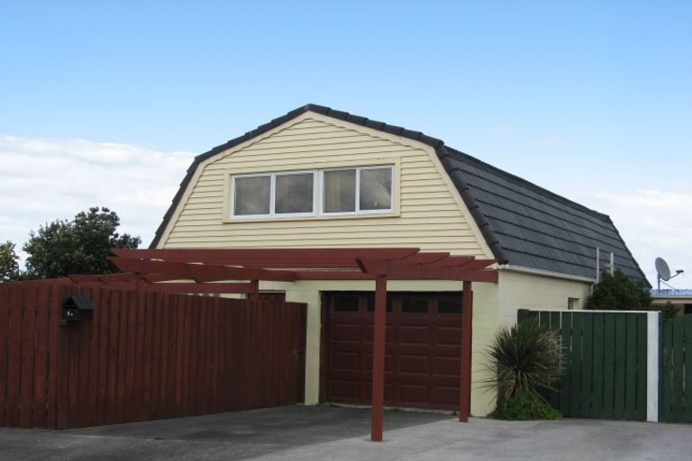 Photo of property in 5a Kapiti Terrace, Castlecliff, Whanganui, 4501