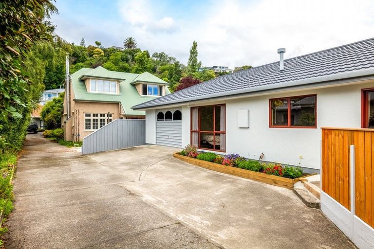 Photo of property in 43 Tahunanui Drive, Tahunanui, Nelson, 7011
