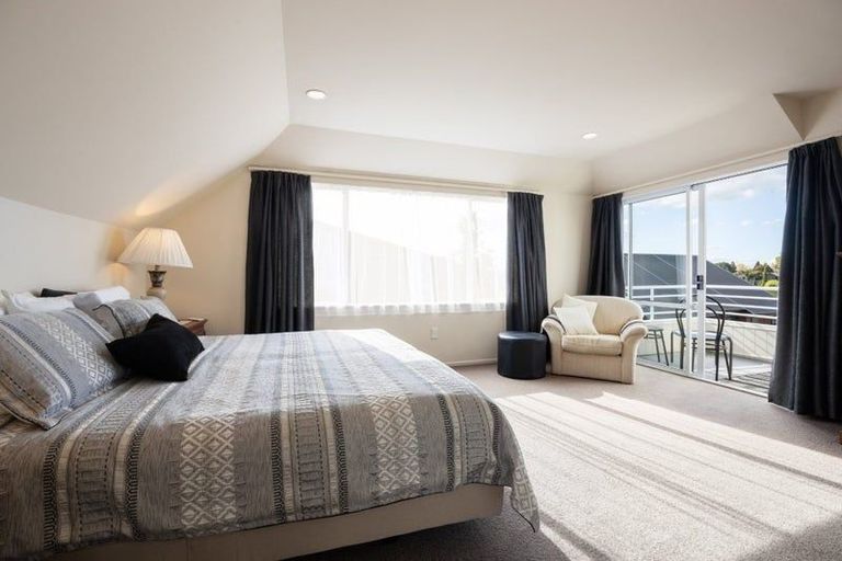 Photo of property in 68 Beerescourt Road, Beerescourt, Hamilton, 3200