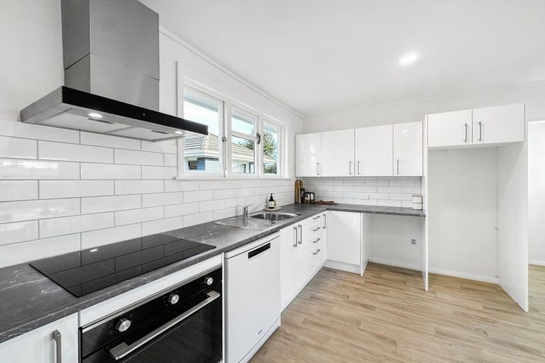 Photo of property in 16 Newland Street, Hoon Hay, Christchurch, 8025