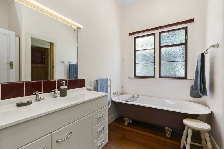 Photo of property in 34 Jefferson Street, Brooklyn, Wellington, 6021