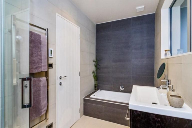 Photo of property in 42 Vale Road, Saint Heliers, Auckland, 1071