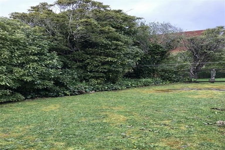 Photo of property in 1/8 Reading Street, Karori, Wellington, 6012