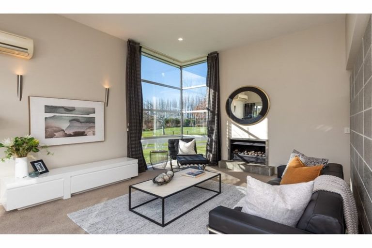 Photo of property in 41 Riverwood Boulevard, Redwood, Christchurch, 8051