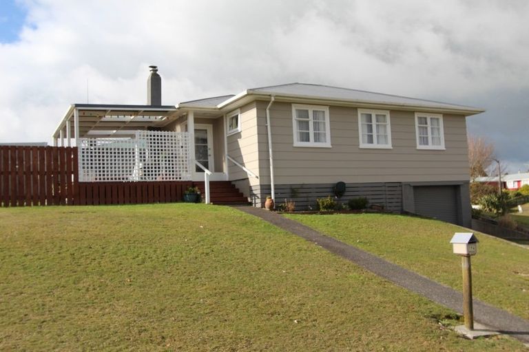 Photo of property in 194 Balmoral Drive, Tokoroa, 3420