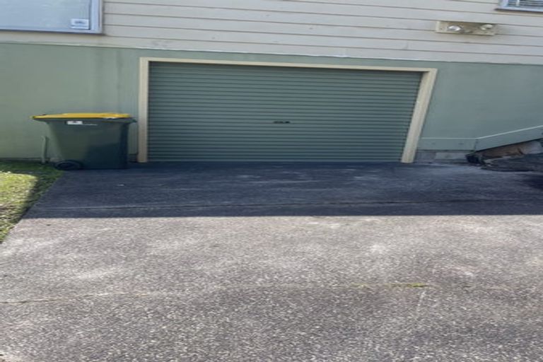 Photo of property in 36 Flaxdale Street, Birkdale, Auckland, 0626