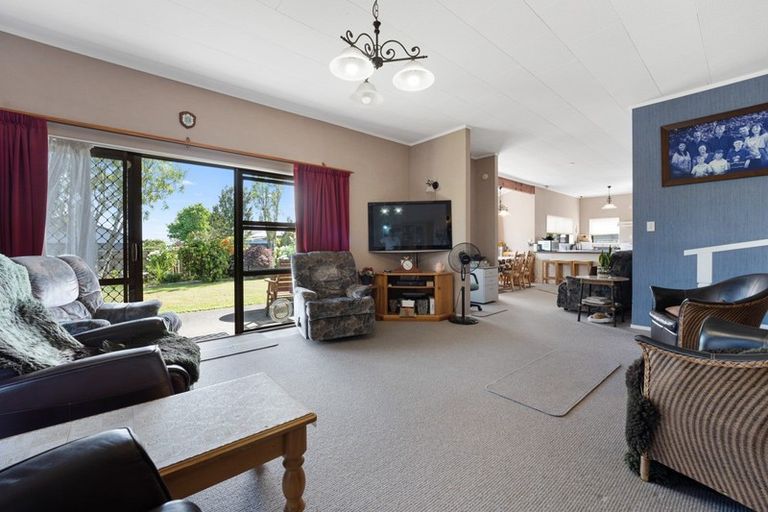 Photo of property in 20 Tawari Street, Inglewood, 4330