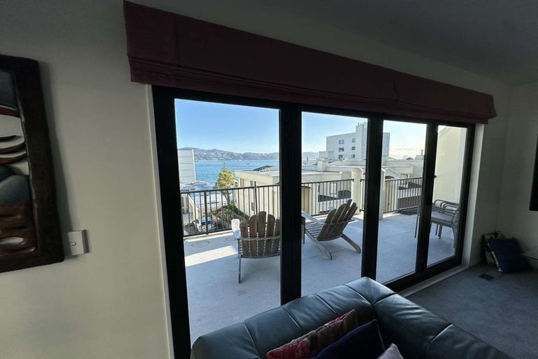Photo of property in 7/22 Oriental Terrace, Oriental Bay, Wellington, 6011