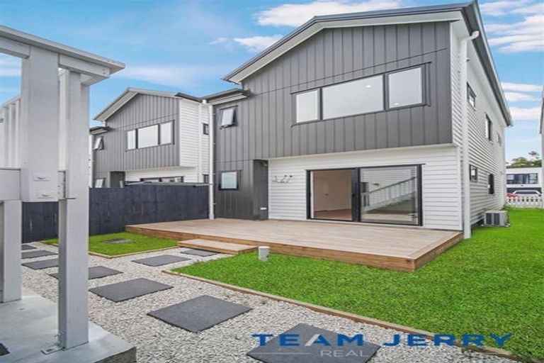Photo of property in 63 Survila Street, Papakura, 2110