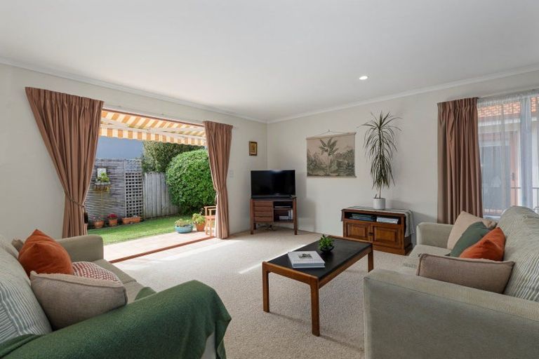 Photo of property in Cotswold Court, 6/8 Cheyne Road, Pyes Pa, Tauranga, 3112