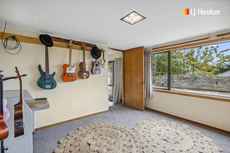 Photo of property in 11 Carnarvon Street, Belleknowes, Dunedin, 9011