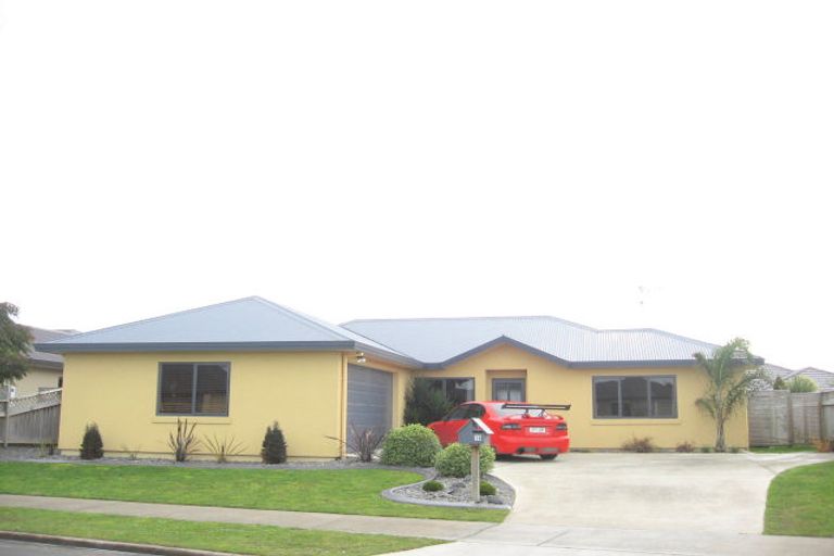 Photo of property in 18 Saxon Woods Drive, Rototuna North, Hamilton, 3210