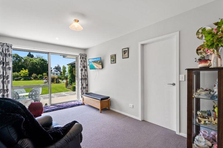 Photo of property in 89 Lochiel Branxholme Road, Lochiel, Winton, 9781