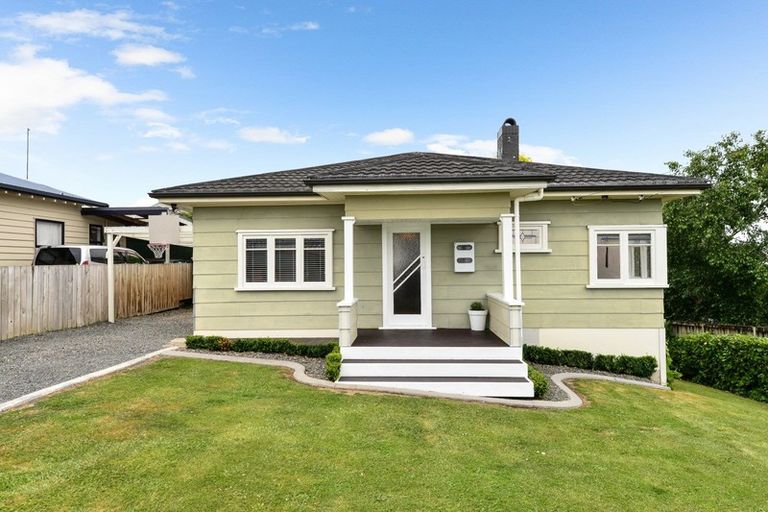 Photo of property in 27 Hinau Street, Maeroa, Hamilton, 3200