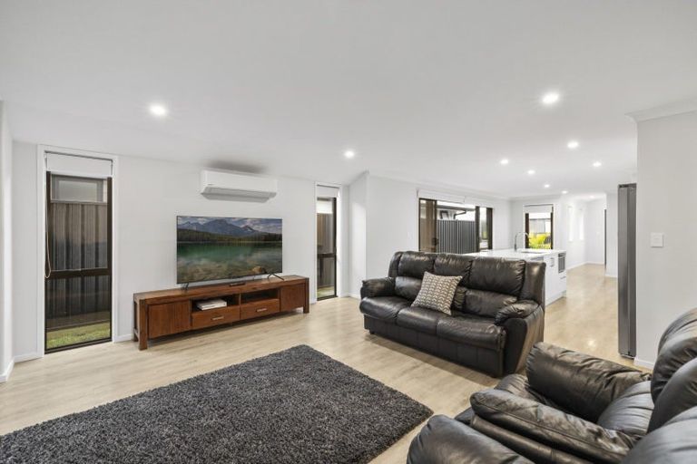 Photo of property in 3 Greenwich Street, Papamoa, 3118