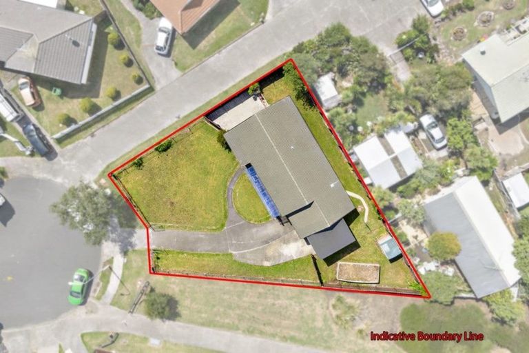 Photo of property in 34 Horlicks Place, Randwick Park, Auckland, 2105