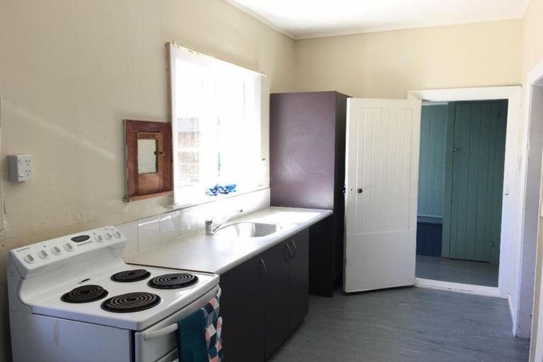 Photo of property in 17 Harrow Street, Phillipstown, Christchurch, 8011