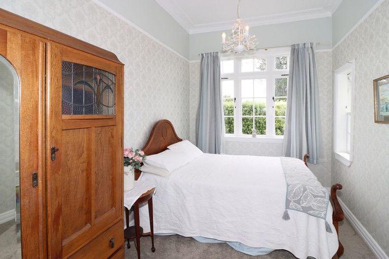 Photo of property in 206 Main Street, Greytown, 5712