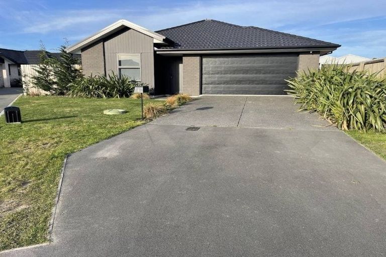 Photo of property in 6 Ned Place, Halswell, Christchurch, 8025
