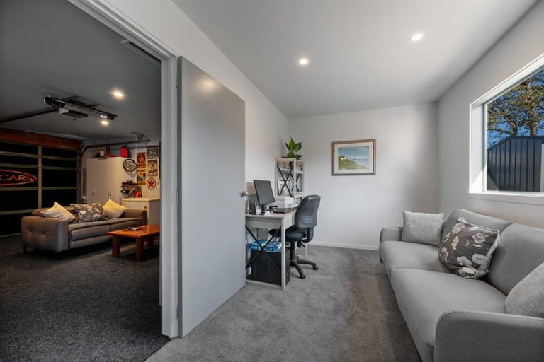 Photo of property in 62a Molyneux Avenue, Cromwell, 9310