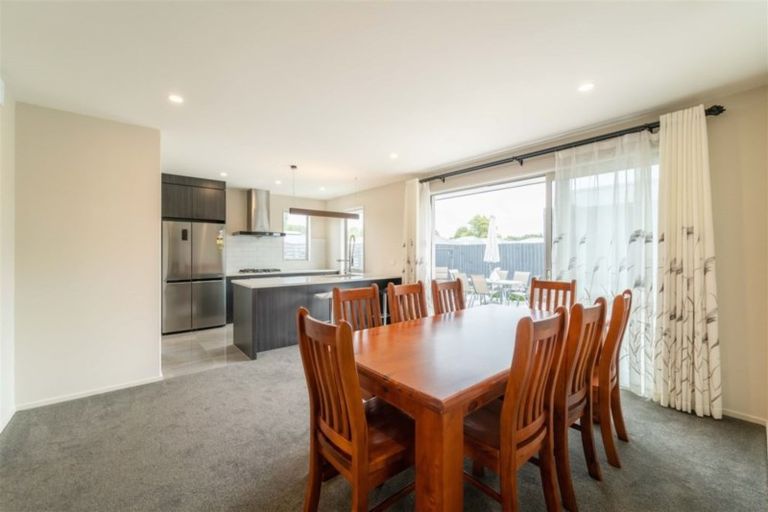 Photo of property in 19 Little Gem Road, Hornby, Christchurch, 8025