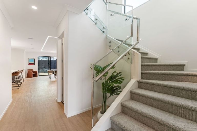 Photo of property in 29 Catalina Avenue, Rosehill, Papakura, 2113