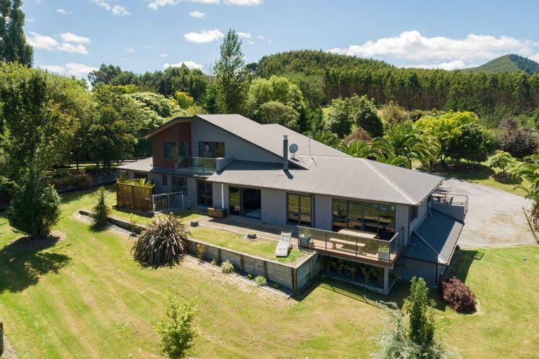 Photo of property in 4/864 Whangamata Road, Kinloch, Taupo, 3377